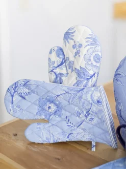 Blue Skies Patchwork Oven Mitt Set of 2 - Blue