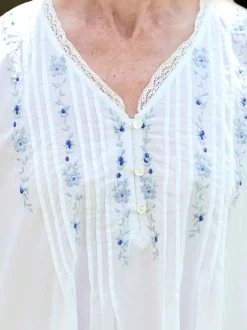 Cottage Scatter Nighty - white