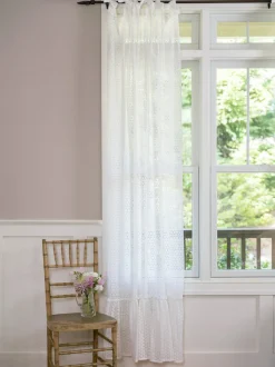 Daisy Lace Curtain