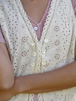 Eyelet Shire Vest - Ecru