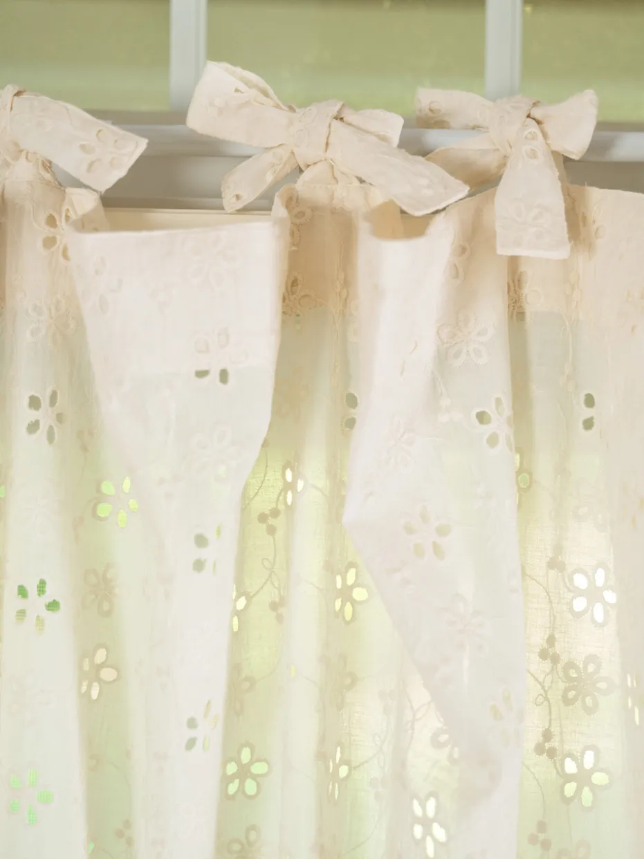 Katie Curtain