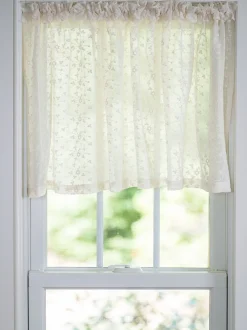 Layla's Lace Valance