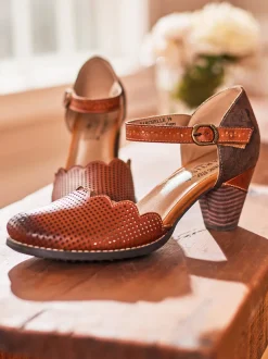 Parchelle Shoe - Camel