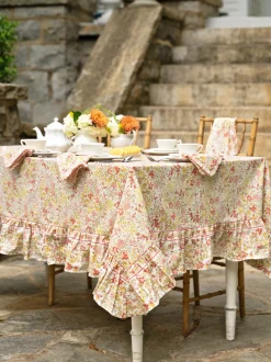 Penelope Ruffle Tablecloth - Ivory