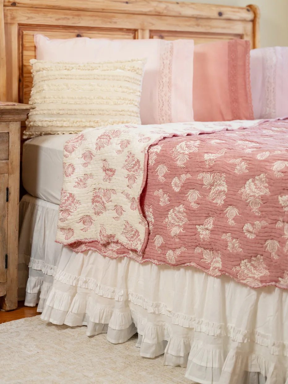 Rebecca's Matelasse Blanket - Rose