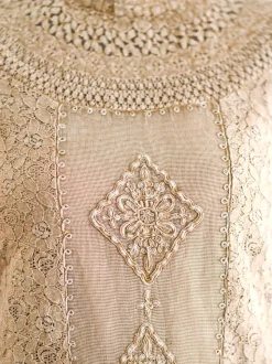 Victoria Blouse - Antique