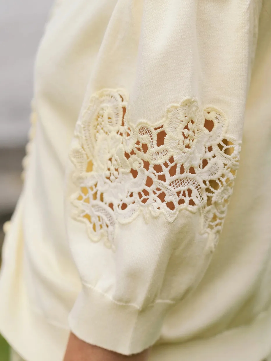 Vienna Romance Sweater - Ecru